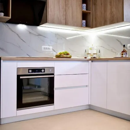 Family Amare 扎达尔