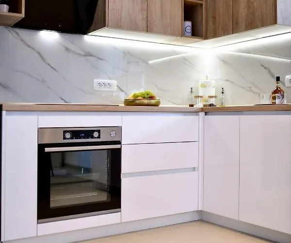 Family Amare Задар