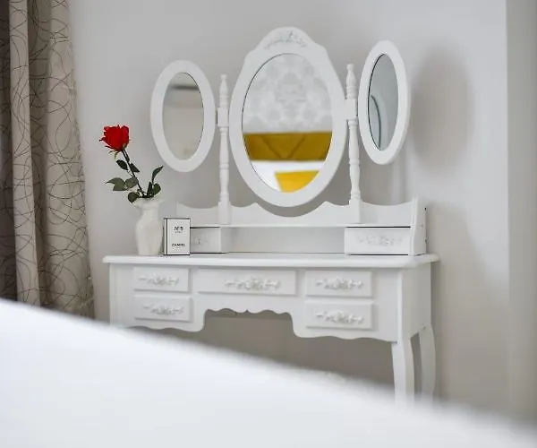 Family Amare Апартаменты Задар