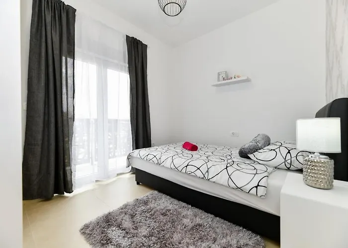 Family Amare Задар