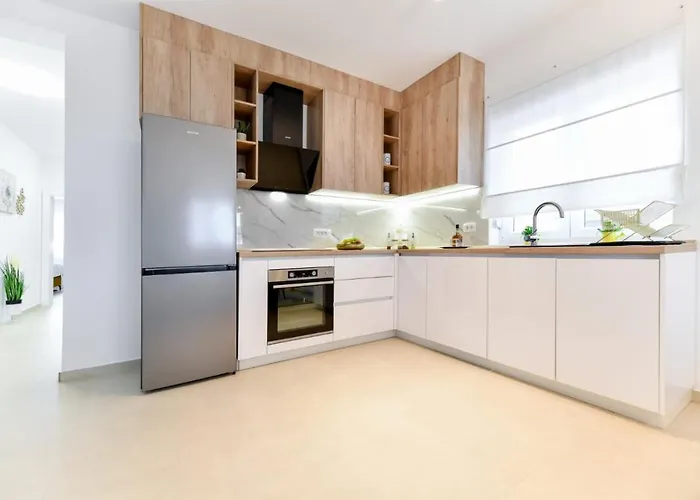 Family Amare Задар