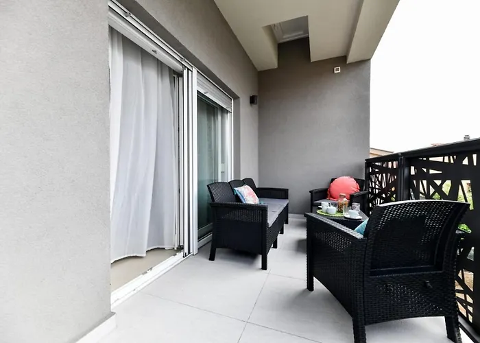 Family Amare * Задар