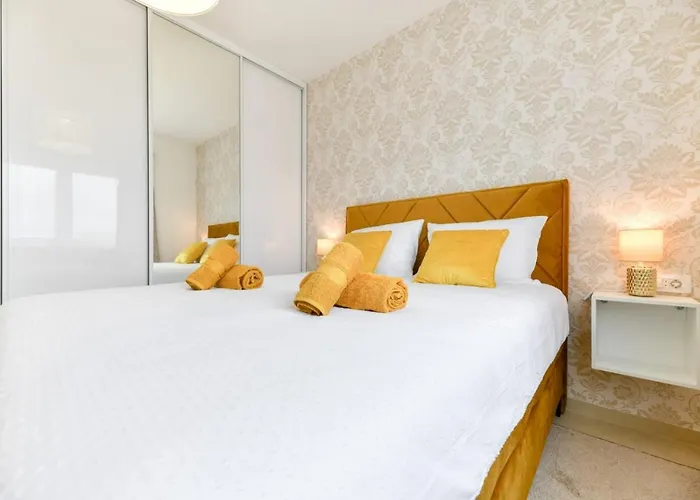 Family Amare Задар